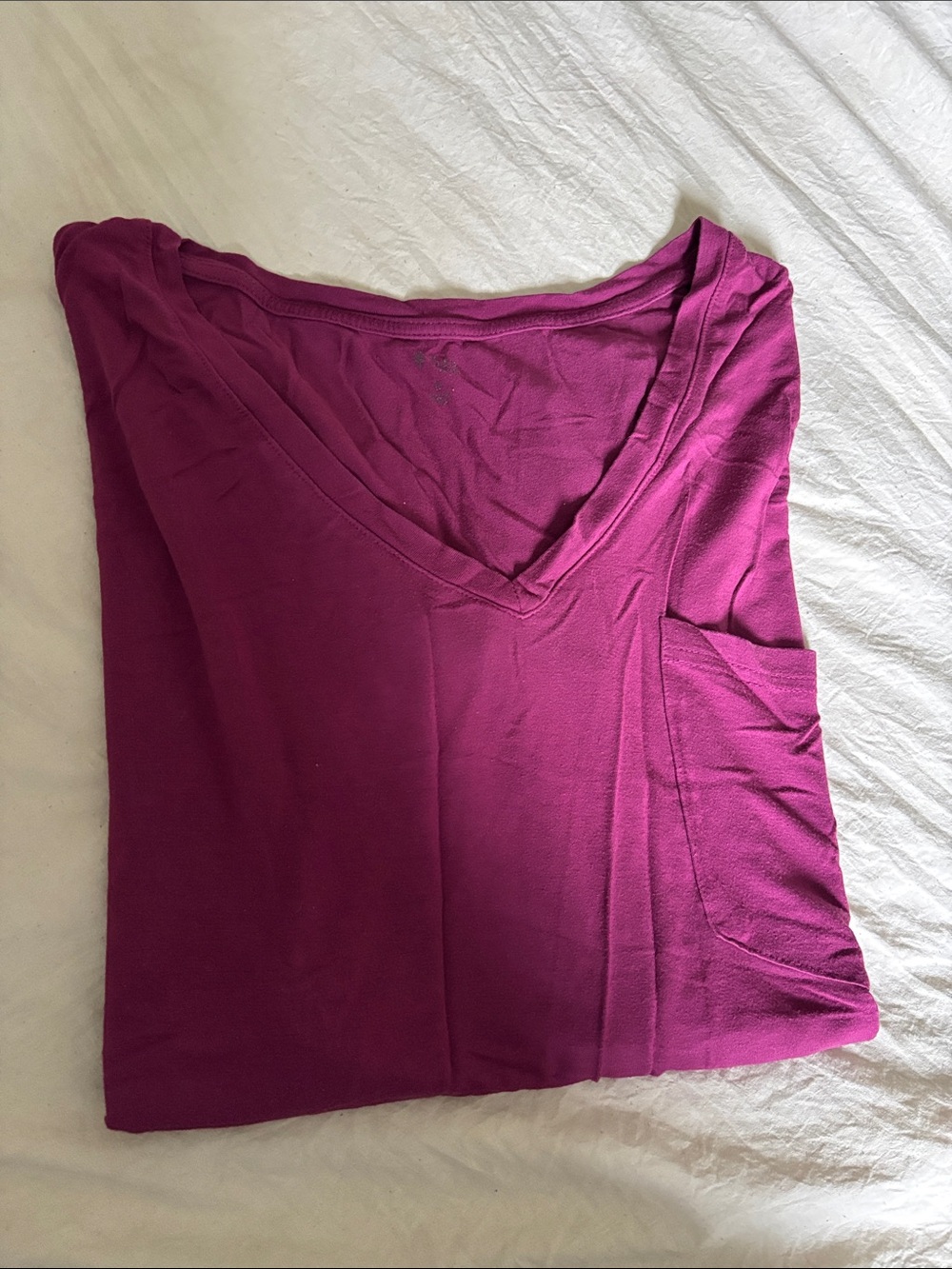 Dahlia Kyte Baby V-neck Pocket Tee